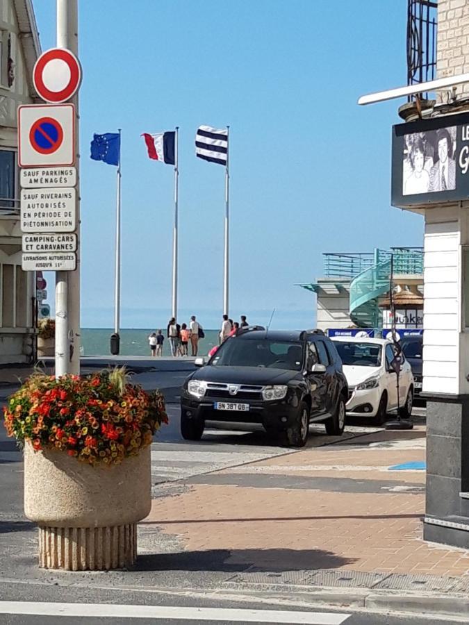 Petit Studio Vue Mer 50M De La Plage Malo Buitenkant foto